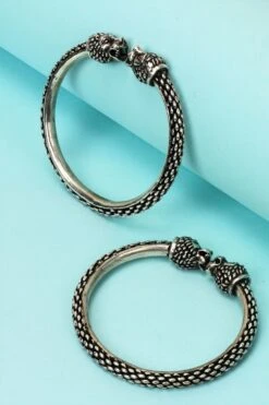 Sangeeta Boochra Handcrafted Silver Cuff