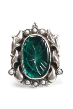 Sangeeta Boochra Handcrafted Silver Ring With Emerald Stone 8 Sangeeta Boochra Handcrafted Silver Ring With Emerald Stone -Inca Sales Store sbr 5368 4