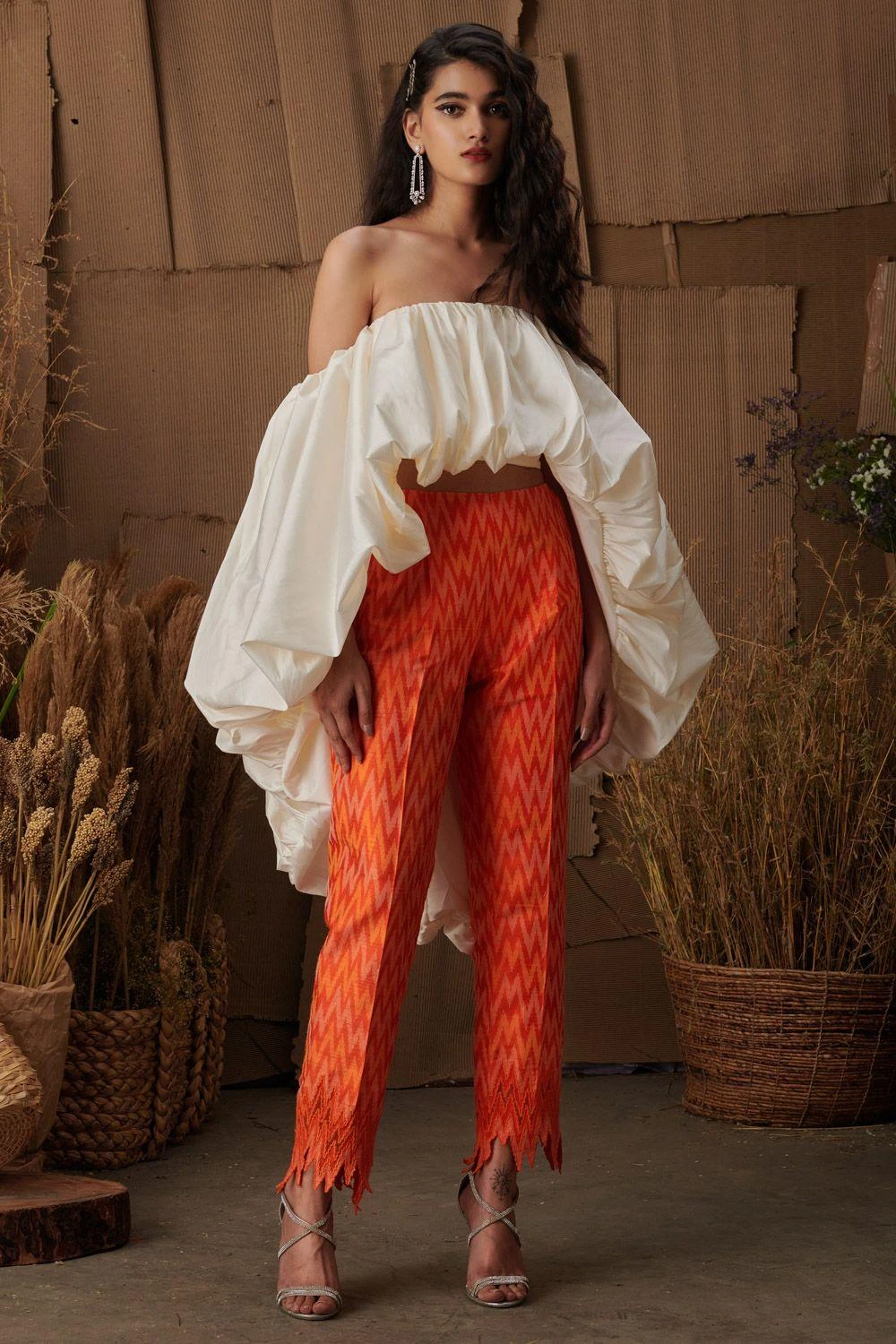 Shriya Som Silk Ikat Pants 3 Shriya Som Silk Ikat Pants