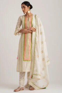 Kurta Set With Gota Detailing -Inca Sales Store skak20 3