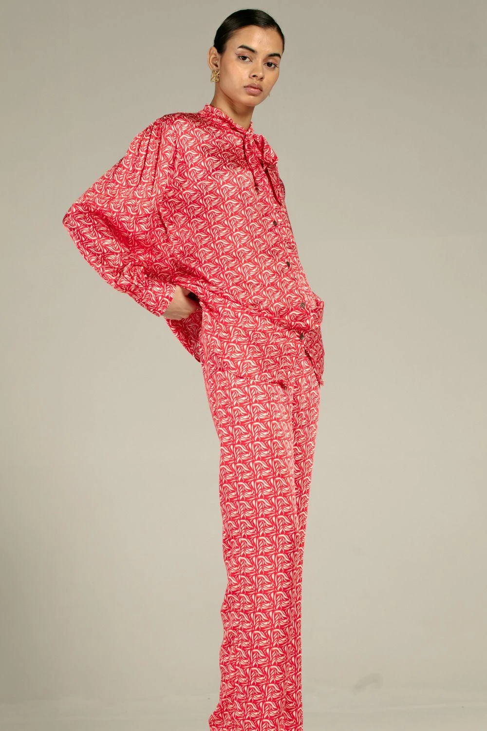 Studio RIGU Hamilton Knot Shirt & Trousers 6 Studio RIGU Hamilton Knot Shirt & Trousers - Image 4