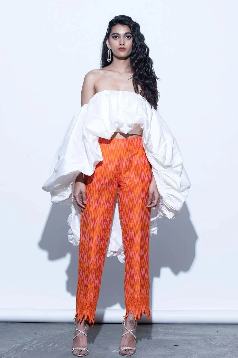 Shriya Som Silk Ikat Pants 4 Shriya Som Silk Ikat Pants - Image 2