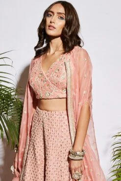 SVA Light Pink Embellished Lehenga Set 9 SVA Light Pink Embellished Lehenga Set -Inca Sales Store svaw21g06 4