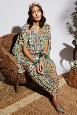 SVA Bagh Print Drape Skirt & Cape Set 6 SVA Bagh Print Drape Skirt & Cape Set -Inca Sales Store svaw21k09 2