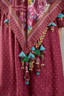 Torani Manika Trikoniya Scarf -Inca Sales Store torjam1910 65 3