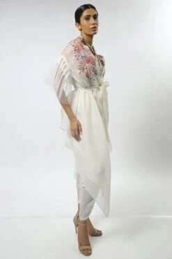 Varun Bahl Embroidered Cape Set With Tie Up Details